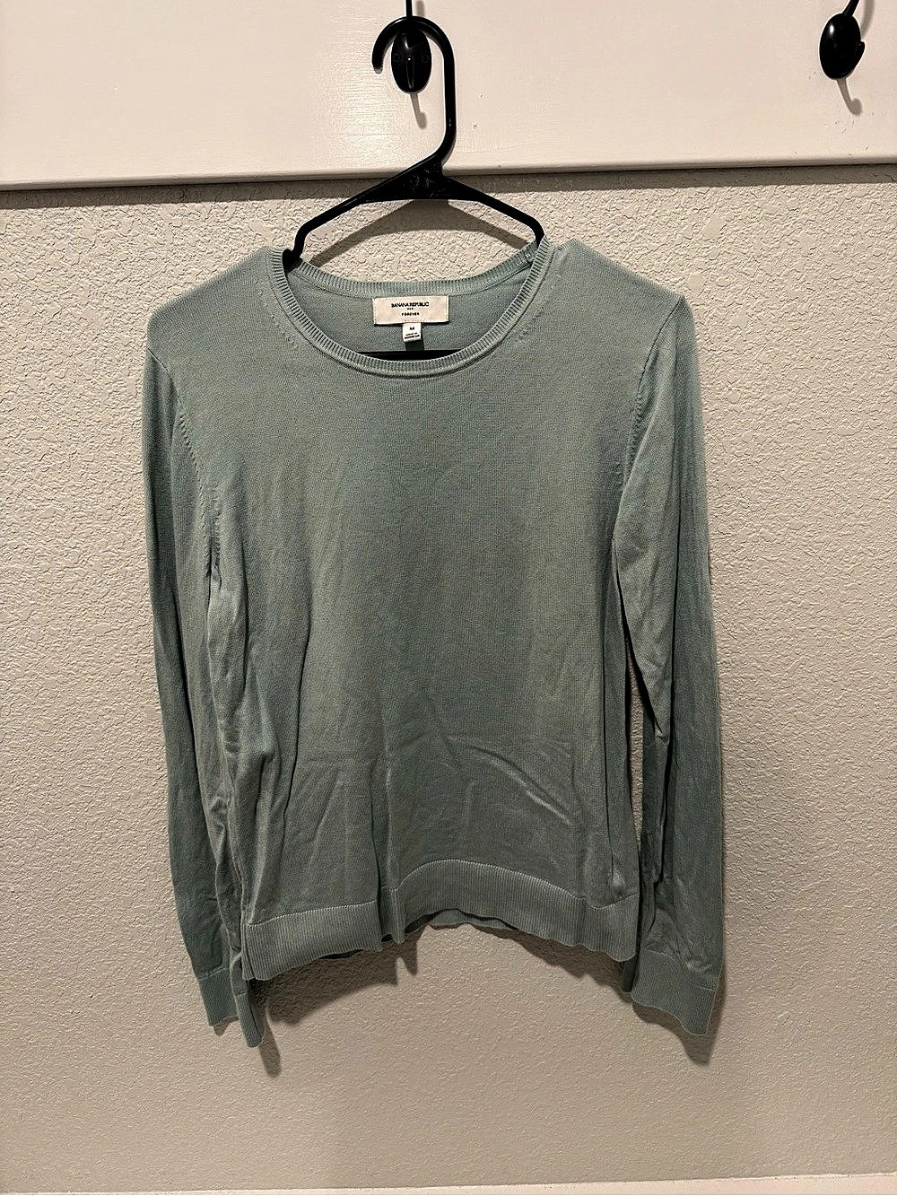 Banana Republic Forever Crew-Neck Sweater Long Sleeve Top in Green Size Medium